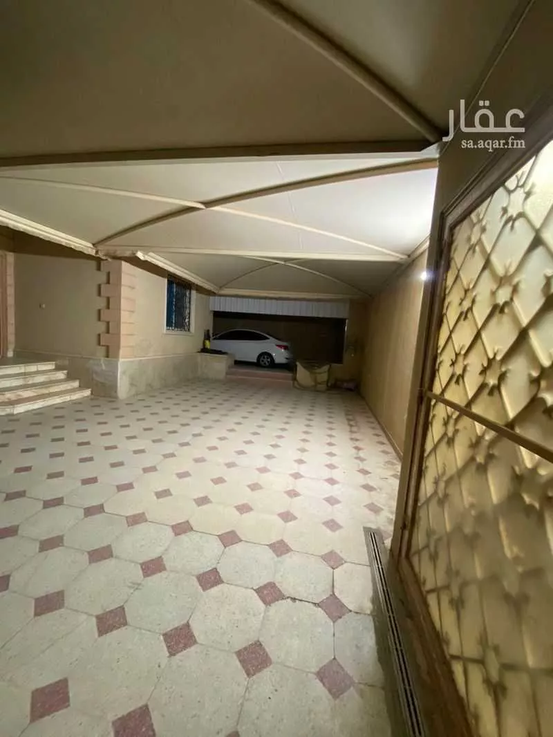 فيلا 12 غرف في النزهة 3