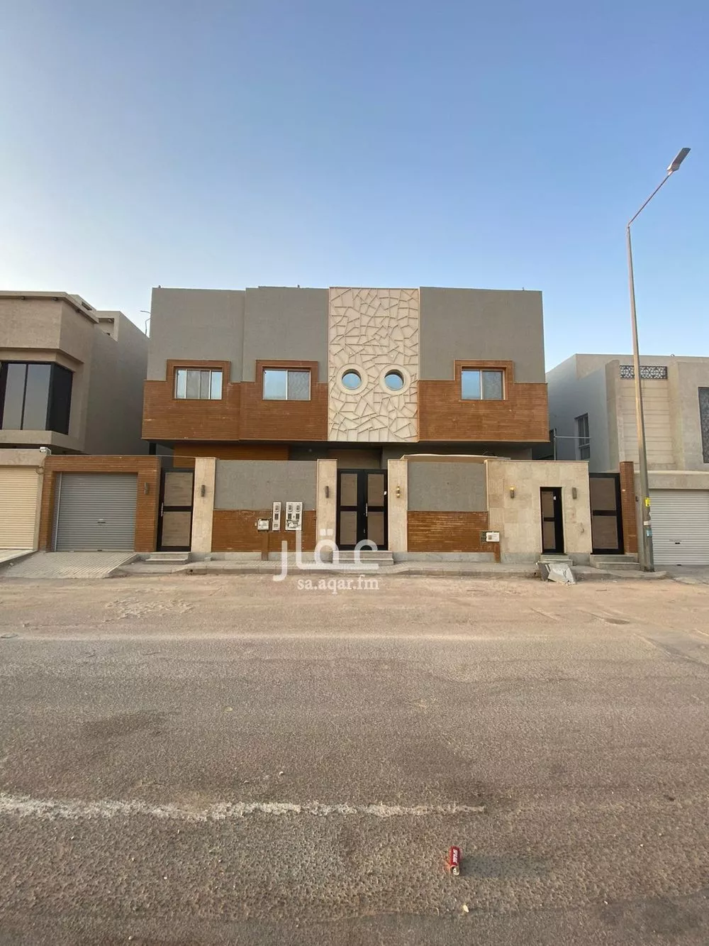 فيلا 7 غرف في العارض 1