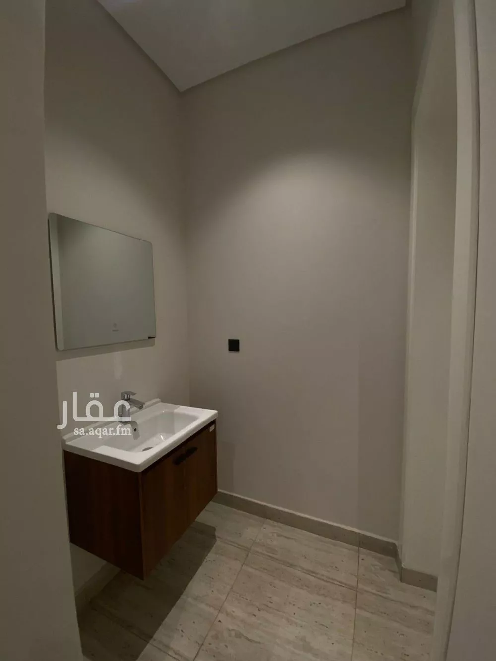 شقة 3 غرف في النرجس 4