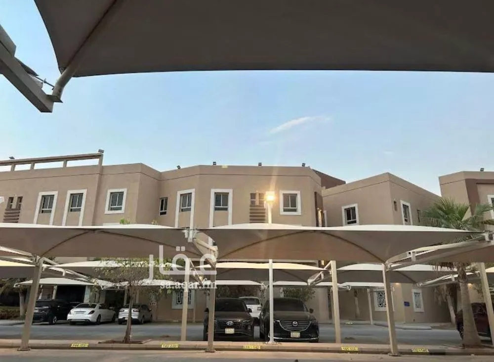 شقة 2 غرف في الملقا 4