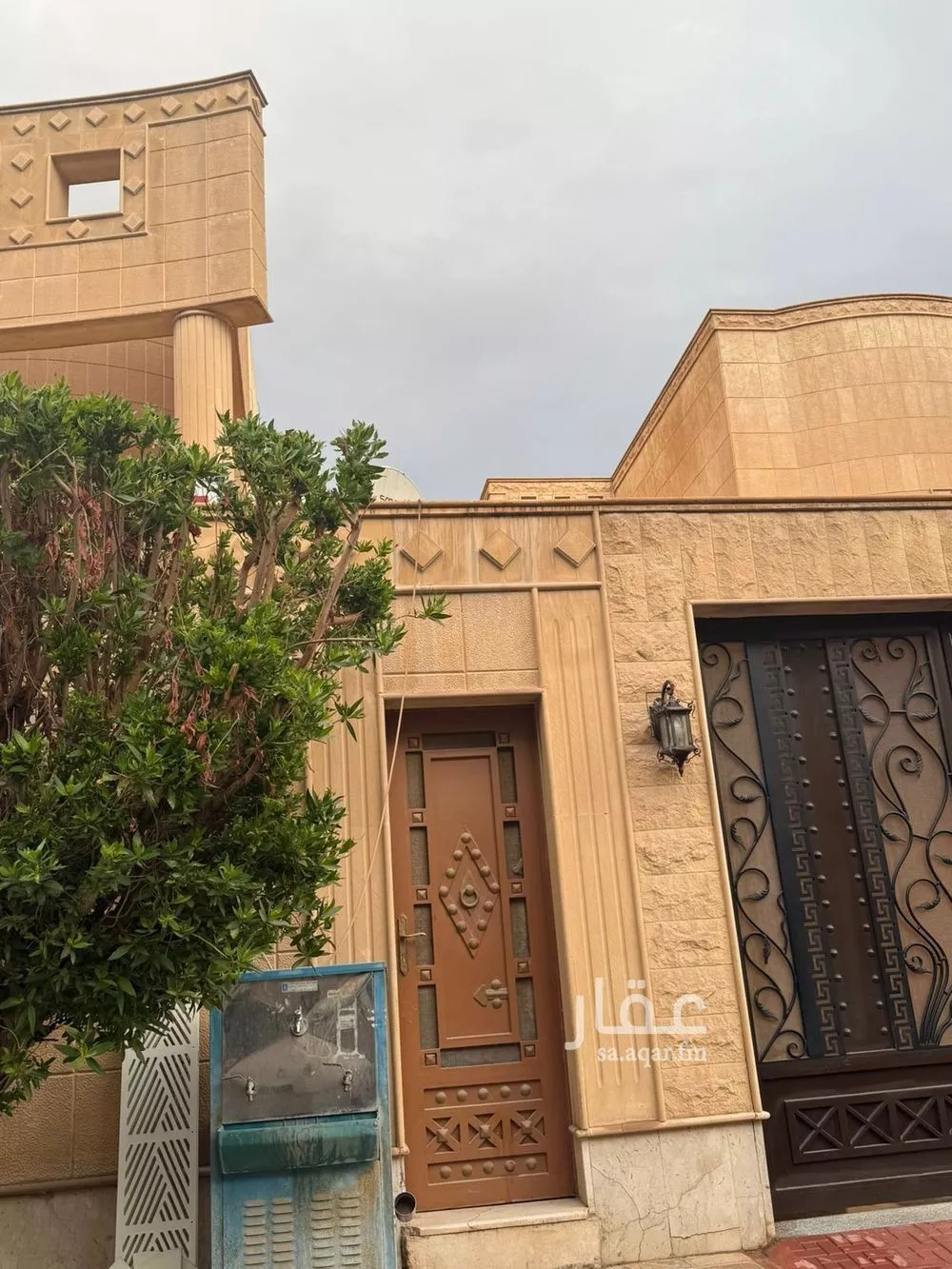 8 bedroom villa in Al Rabie 2