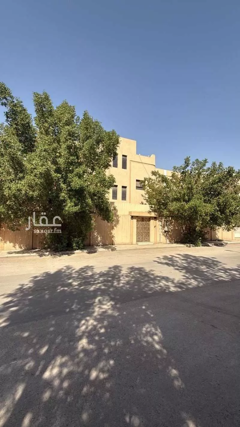 فيلا 7 غرف في الدار البيضاء 2