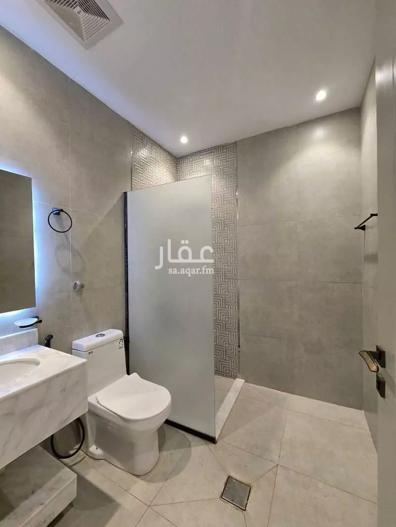 8 bedroom villa in Al Rahmaniyyah, Jeddah 7