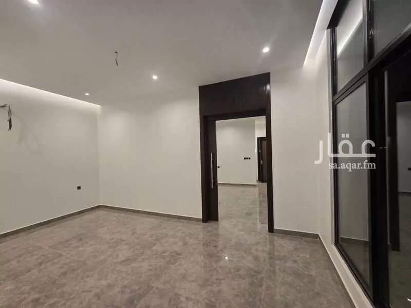 شقة 13 غرف في الصالحية 5