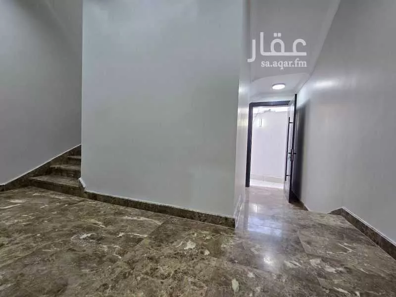 فيلا 16 غرف في الصالحية 2