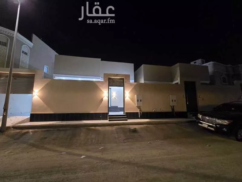 فيلا 5 غرف في الصالحية 1