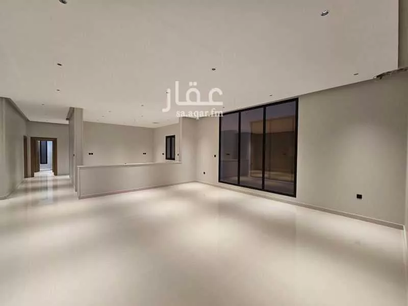 شقة 15 غرف في طيبة 4