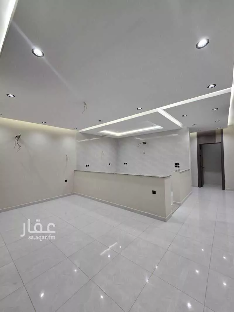 4 bedroom apartment in Al Bashaer, Jeddah 10