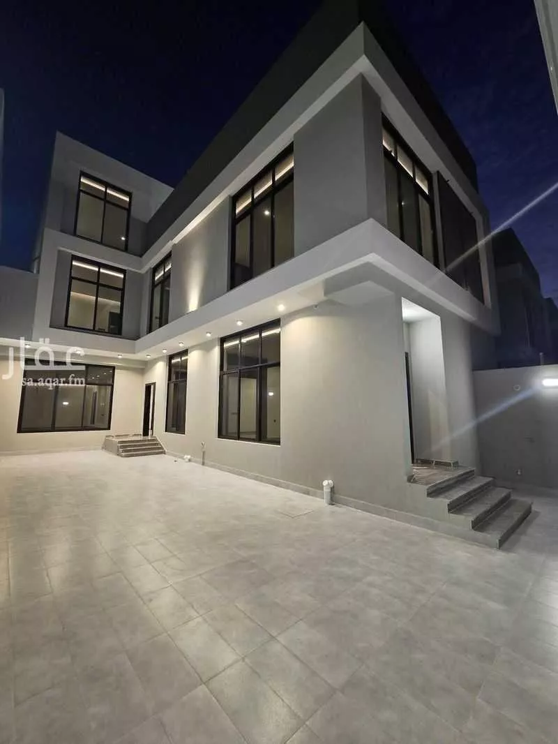 فيلا 9 غرف في الرحمانية 3