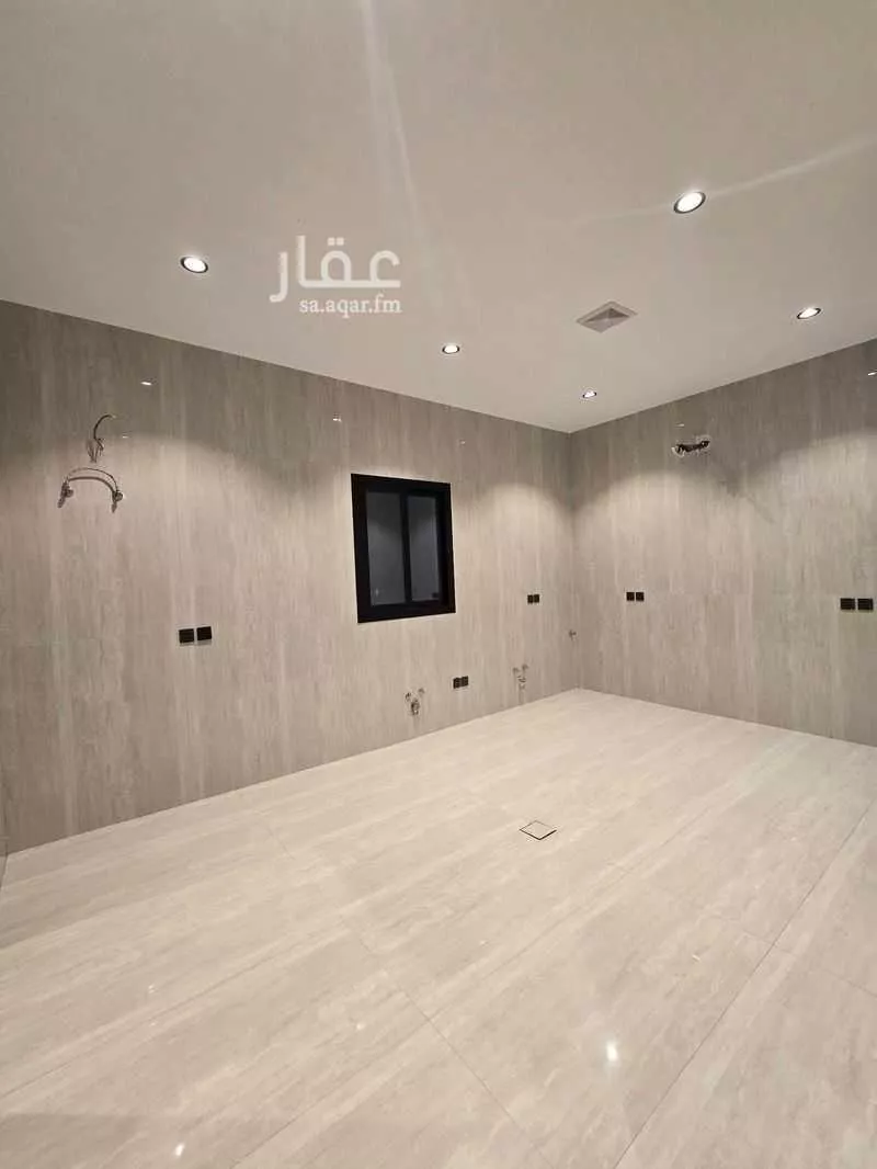 8 bedroom villa in Al Rahmaniyyah 5