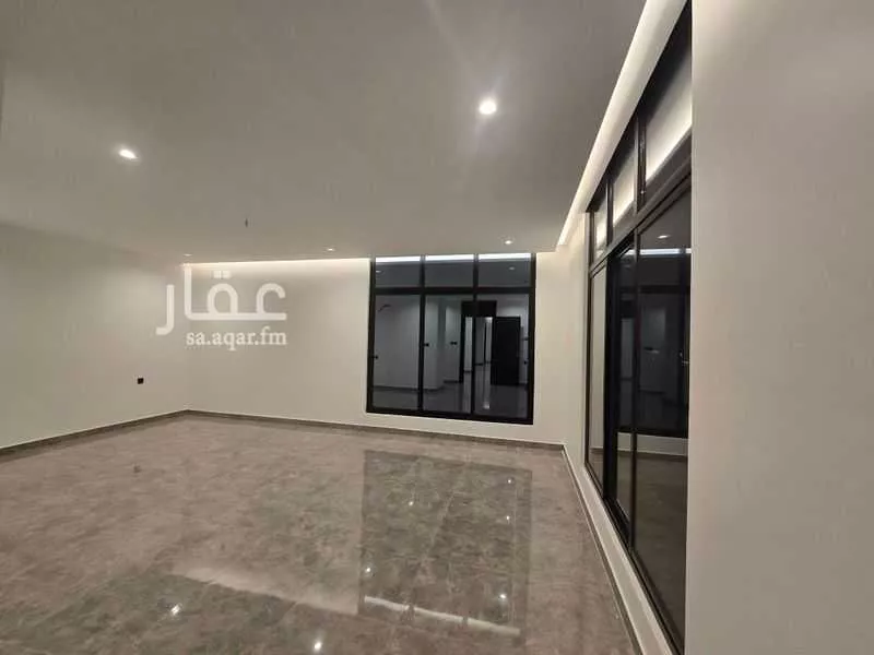 شقة 13 غرف في الصالحية 2