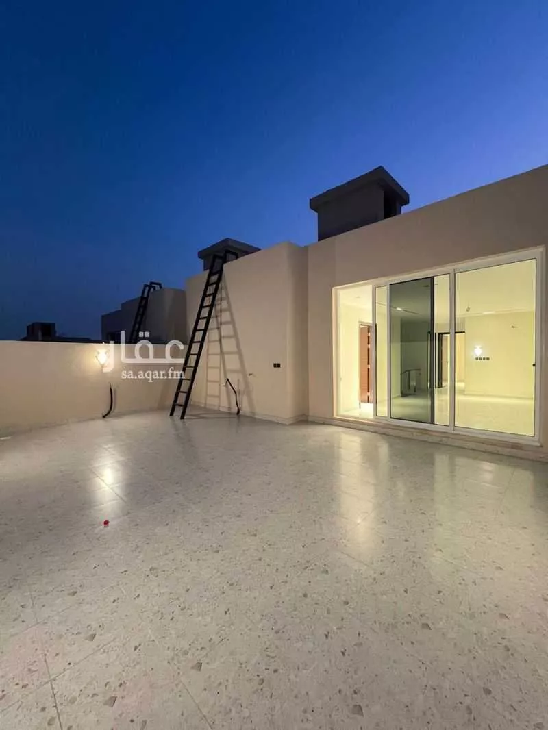 فيلا 8 غرف في الزمرد 3