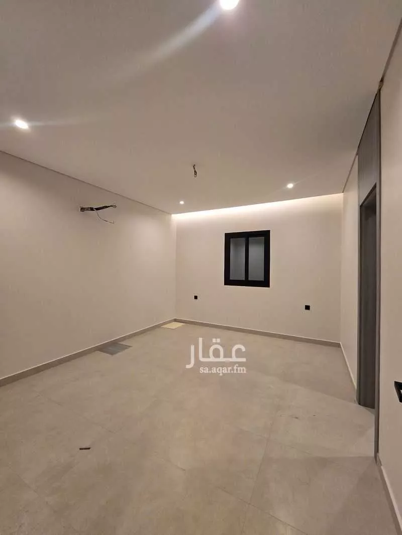 فيلا 8 غرف في الفلاح 5