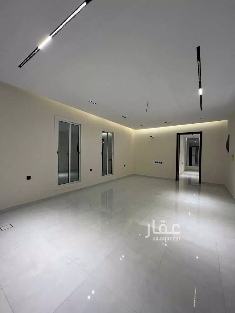 فيلا 8 غرف في الزمرد 2