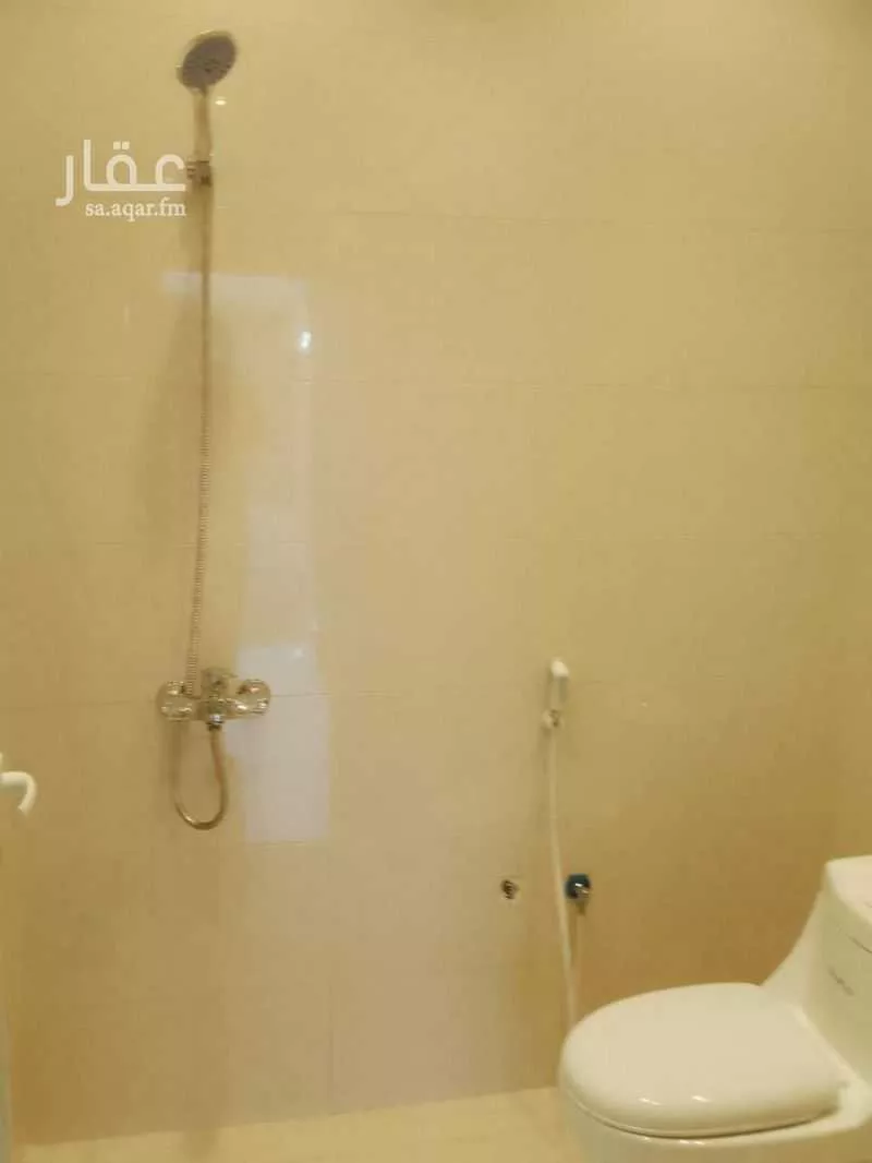 6 bedroom villa in Al Fursan, Eastern Province 9