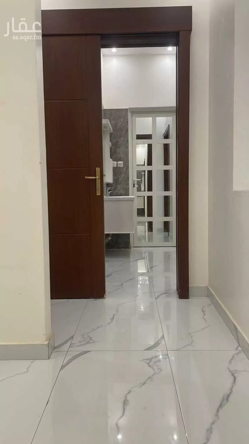 3 bedroom floor in Al Mahdiyyah 1