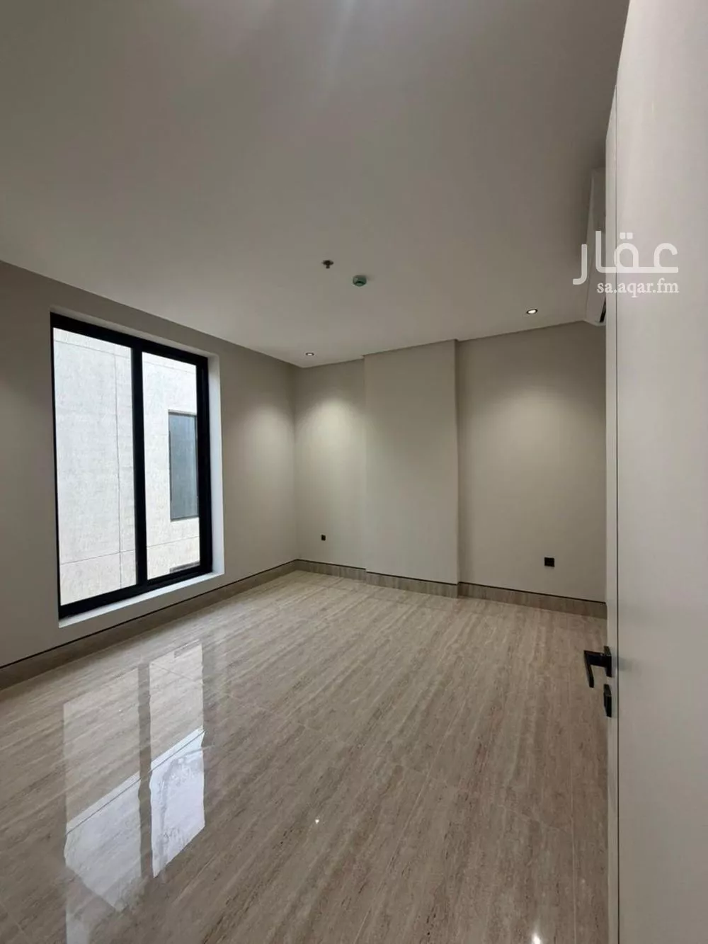 شقة 5 غرف في الشعلة 1