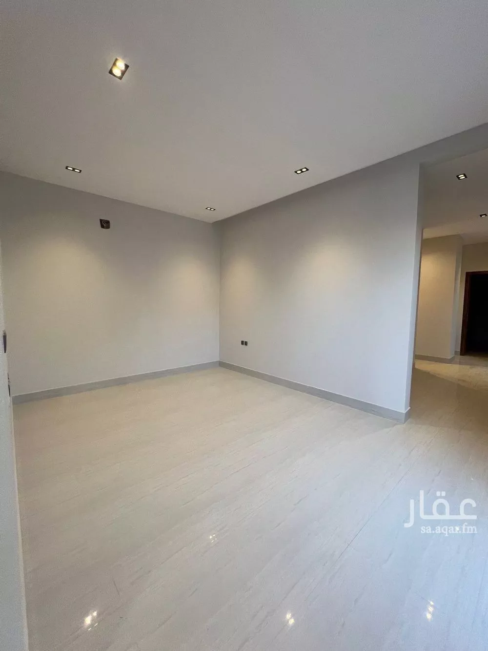 فيلا 6 غرف في المهدية 3