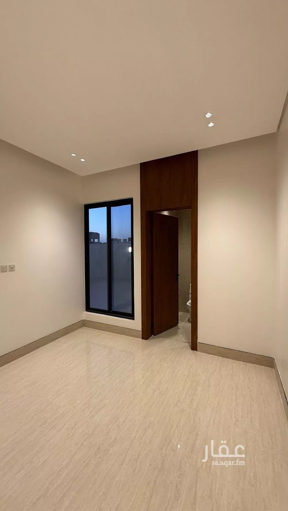 فيلا 6 غرف في المهدية 5