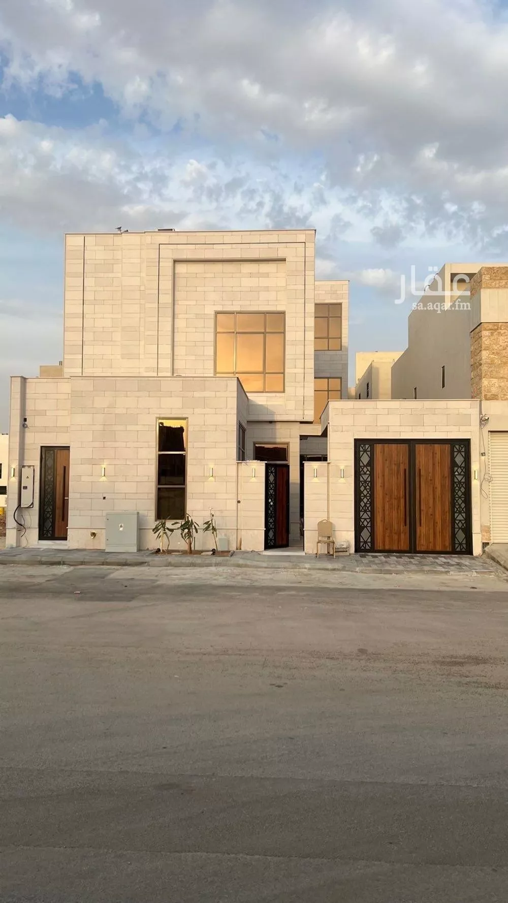 6 bedroom villa in Al Mahdiyyah 2
