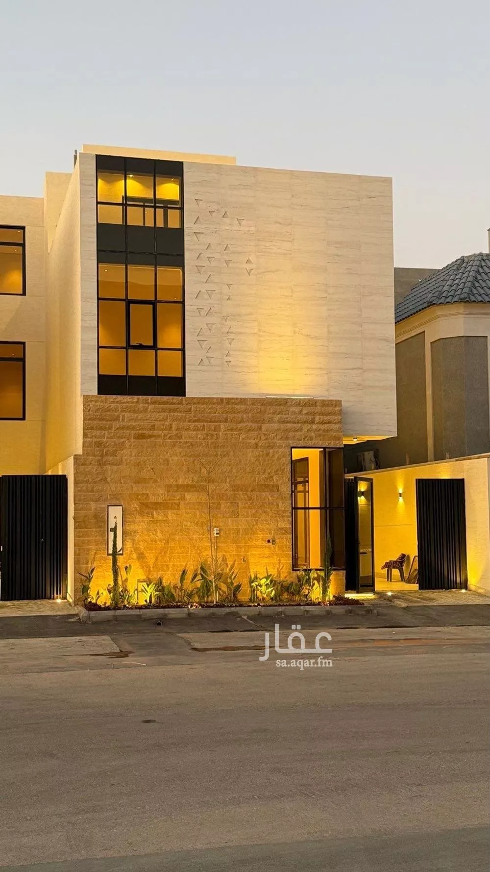 6 bedroom villa in Al Mahdiyyah 3