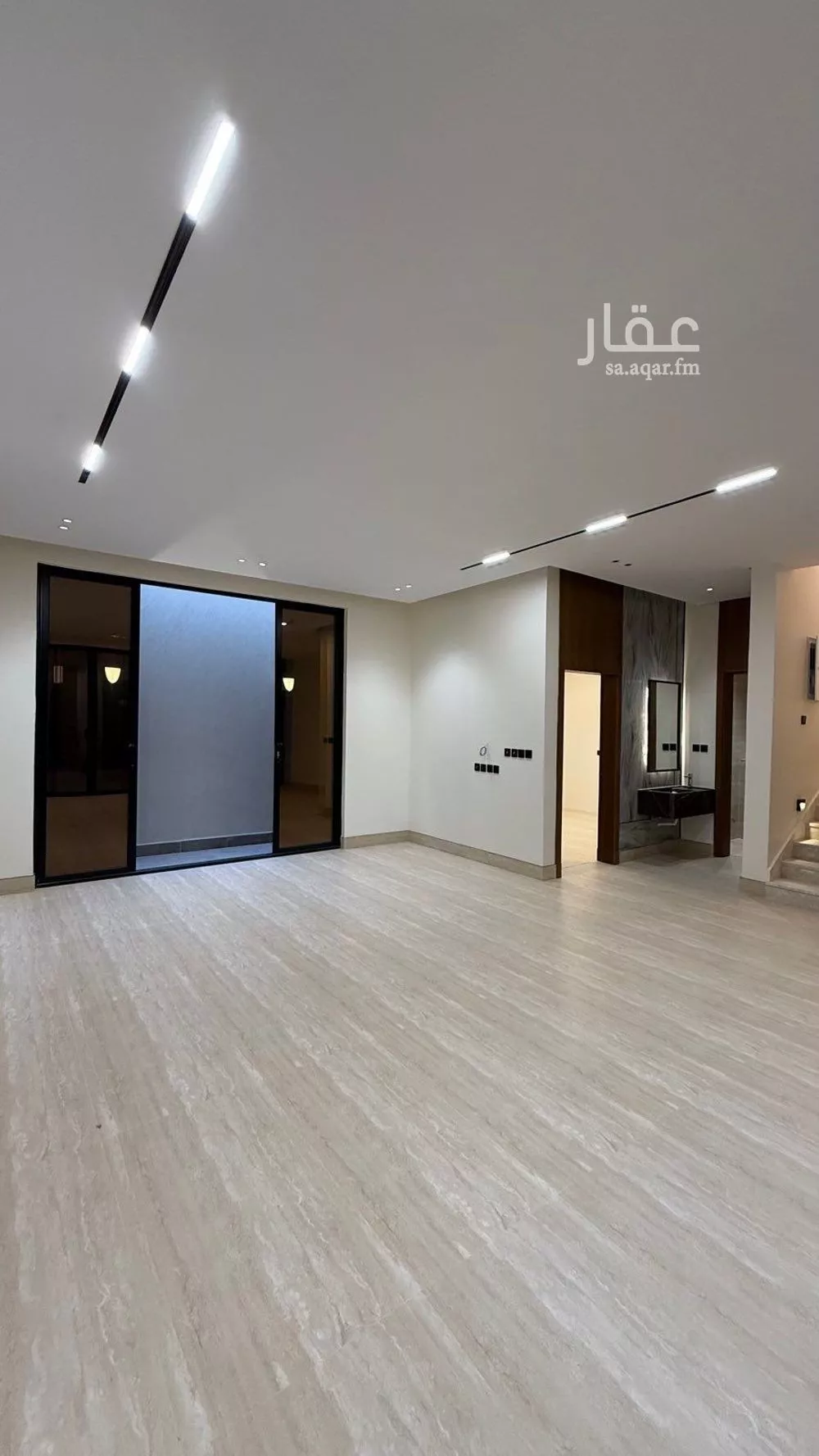 فيلا 6 غرف في المهدية 5