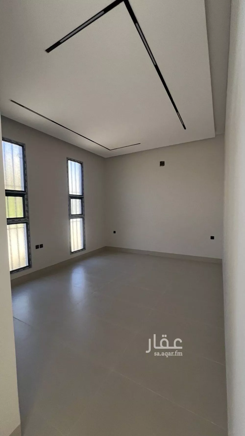 فيلا 6 غرف في المهدية 5