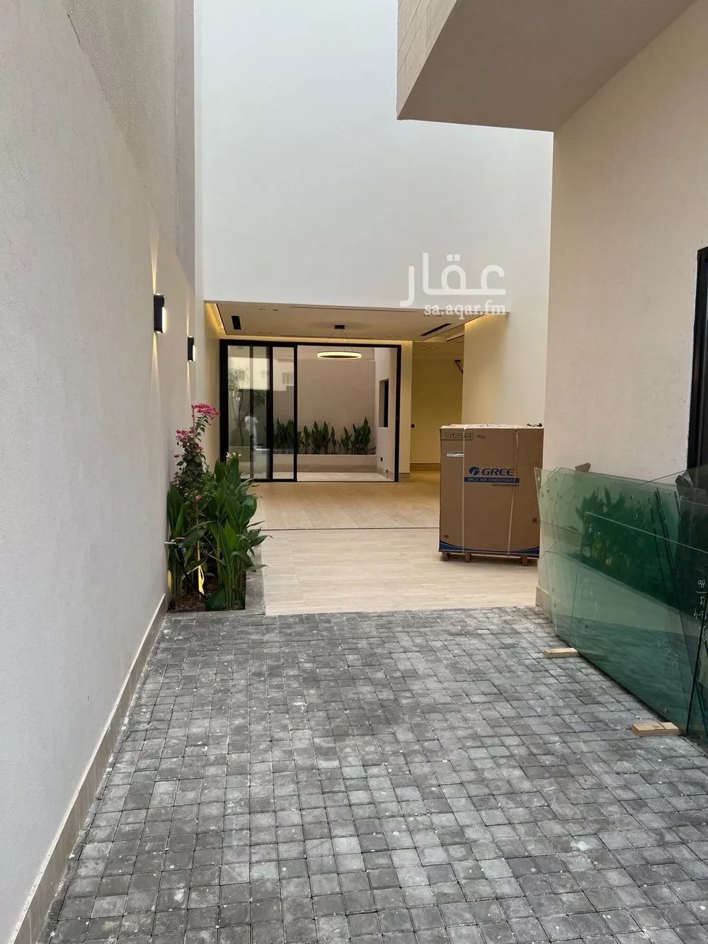 فيلا 6 غرف في المهدية 5