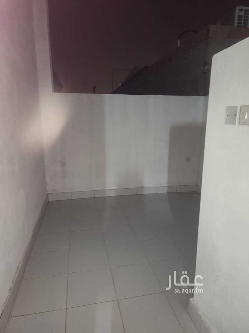 1 bedroom building in Utaiqah, Riyadh 12