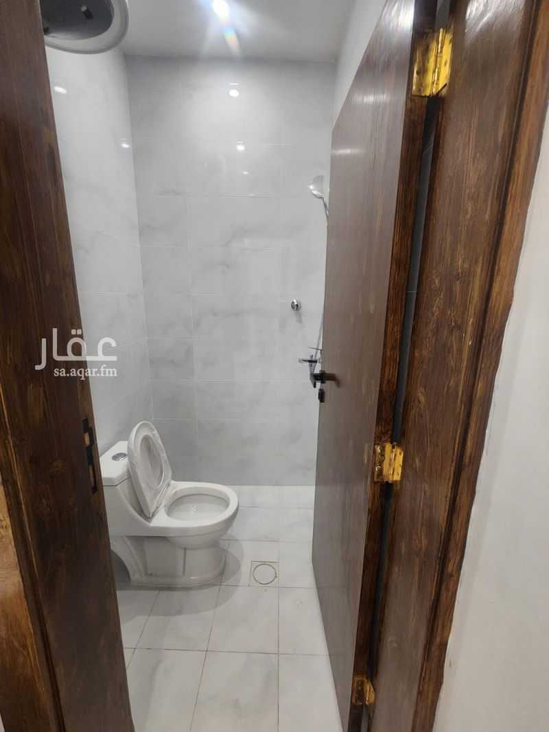 1 bedroom building in Utaiqah, Riyadh 9