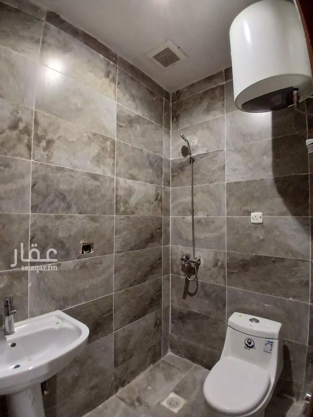 دور 2 غرف في الملز 4