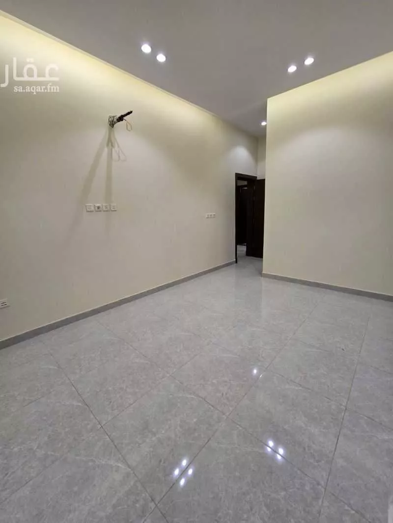 3 bedroom apartment in Al Marwa 2