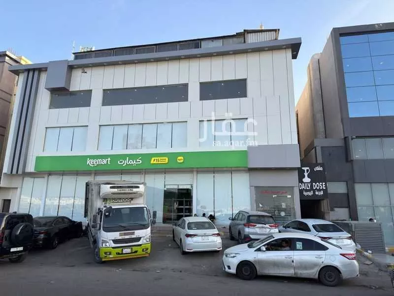 مكتب 750 م² في السنابل 1