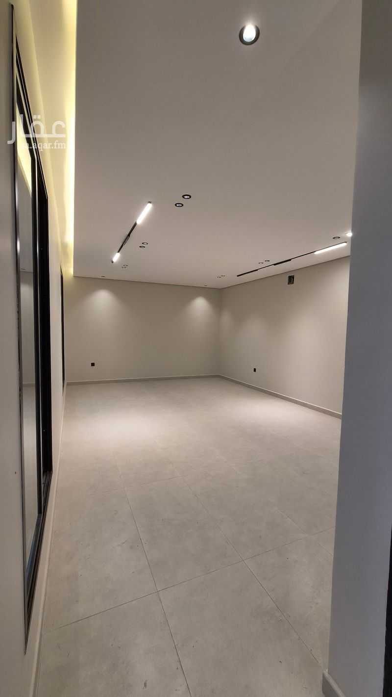 9 bedroom villa in Al Aziziyah, Eastern Province 11