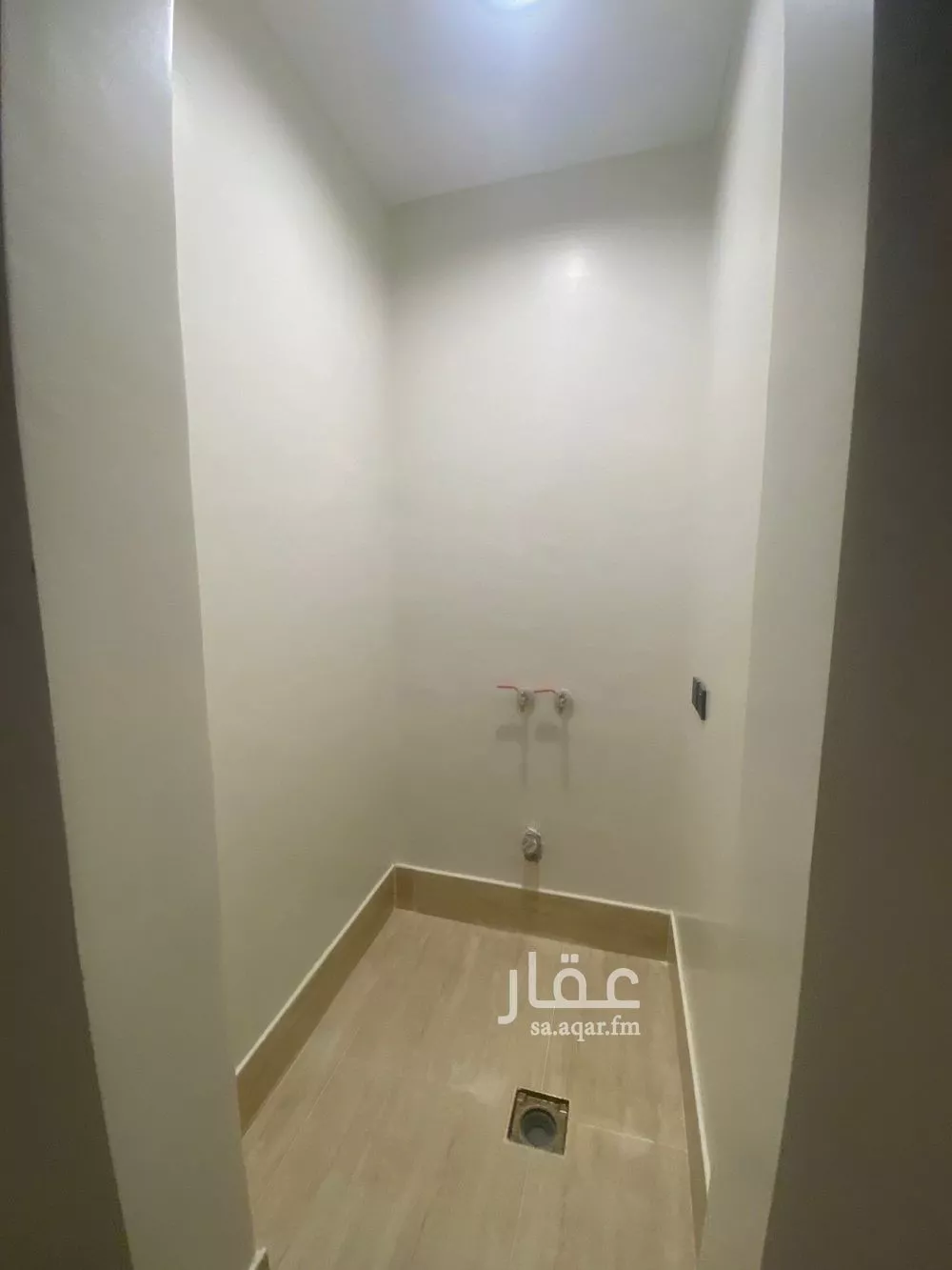 شقة 5 غرف في الحمرا 1