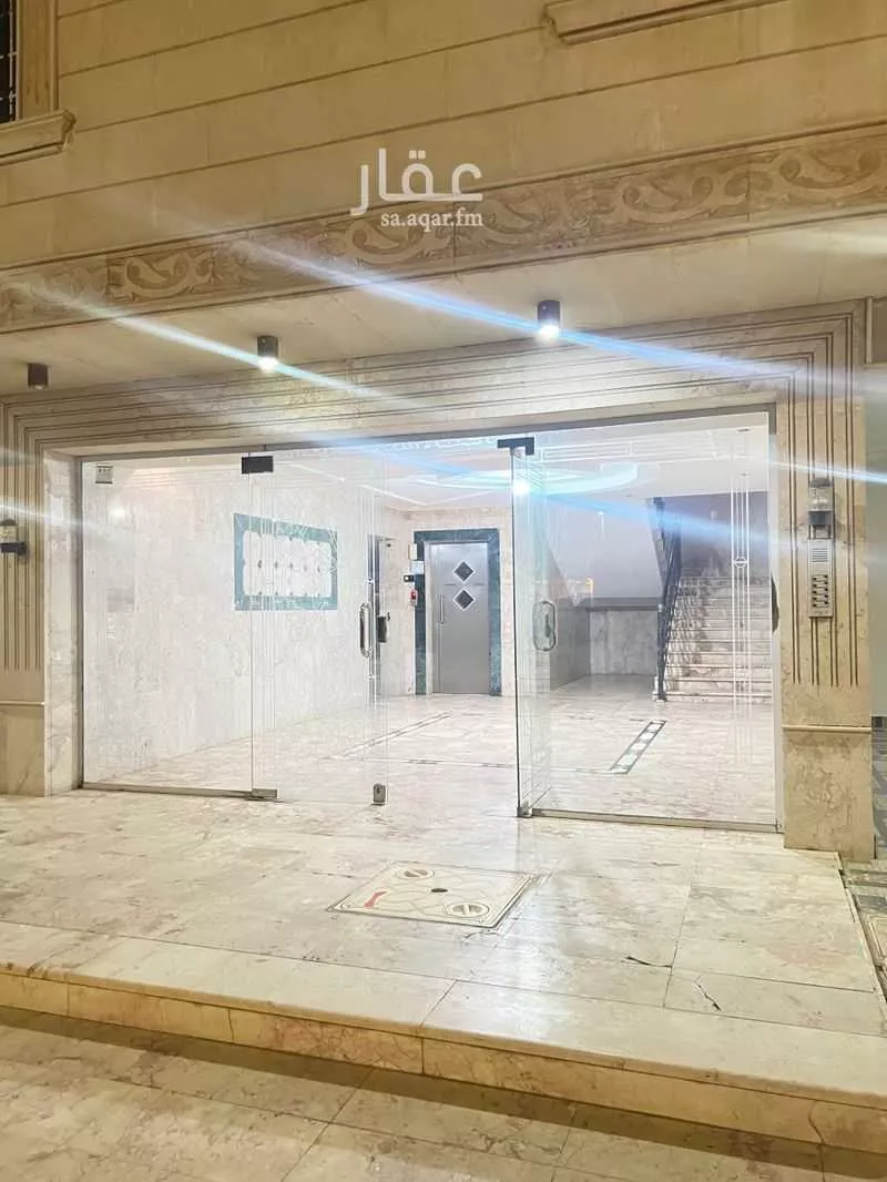 عمارة 321 م² في الريان 3