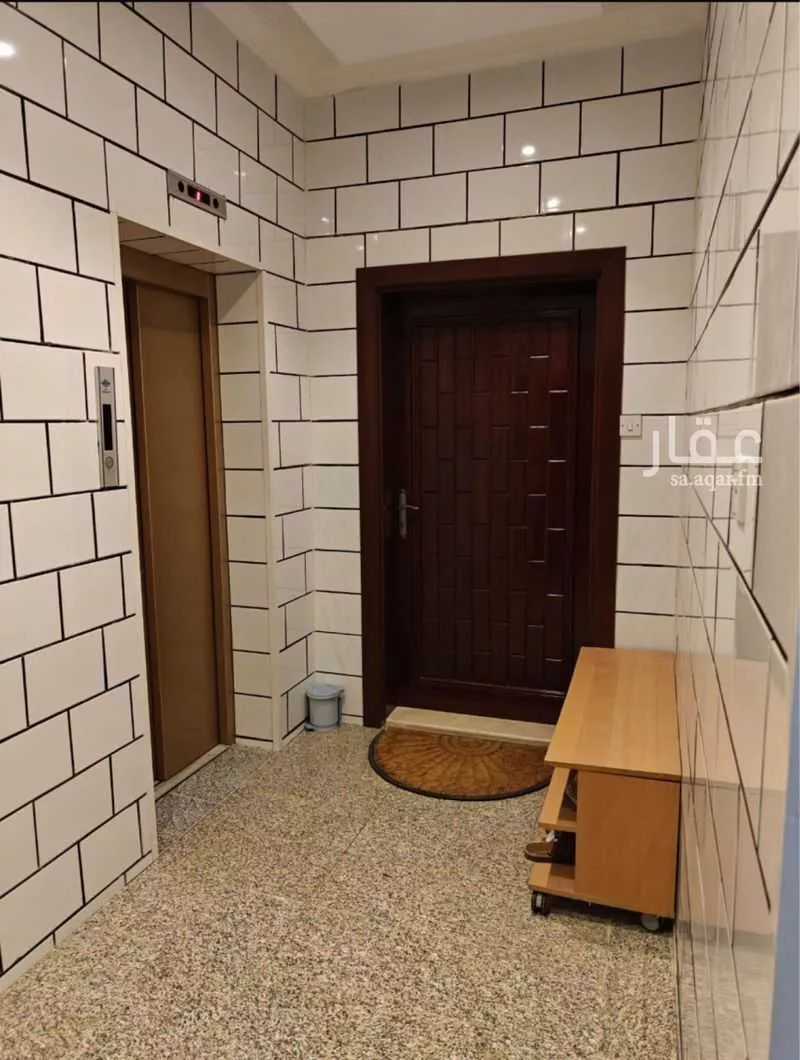 عمارة 520 م² في النزهة 4