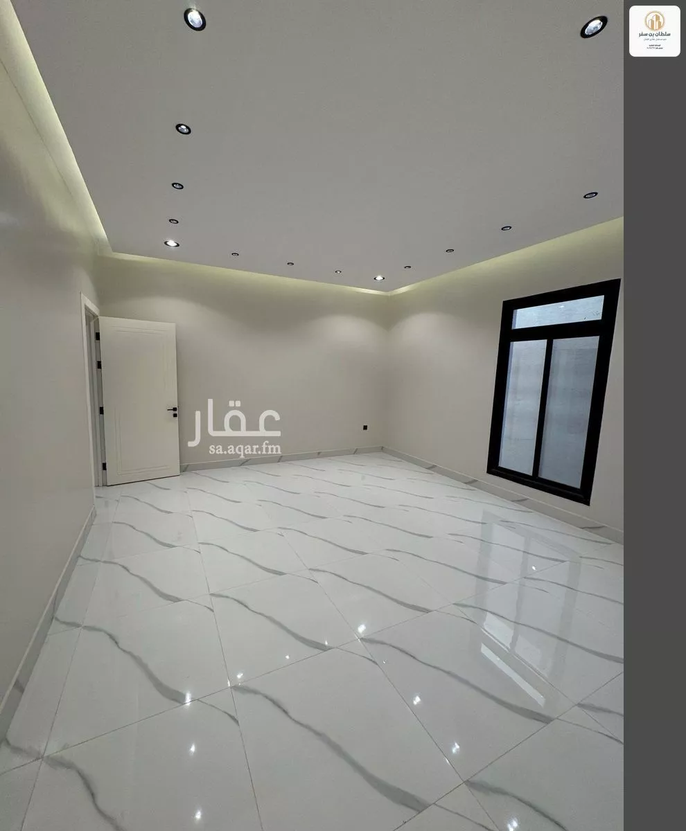 7 bedroom floor in Al Janadriyah 4