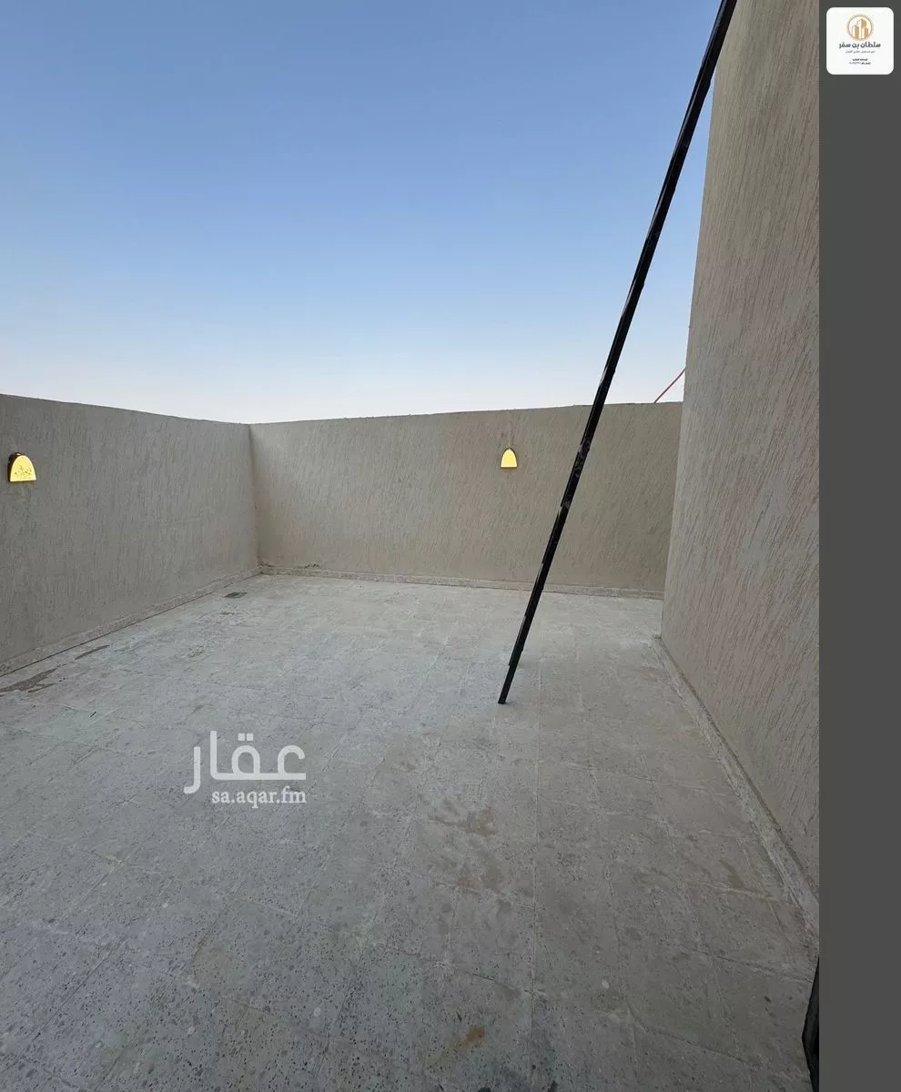 5 bedroom floor in Ash Sharq 1