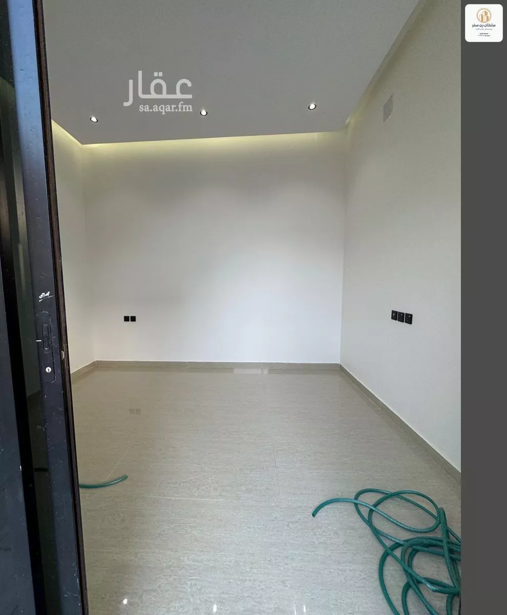 فيلا 11 غرف في الجنادرية 2