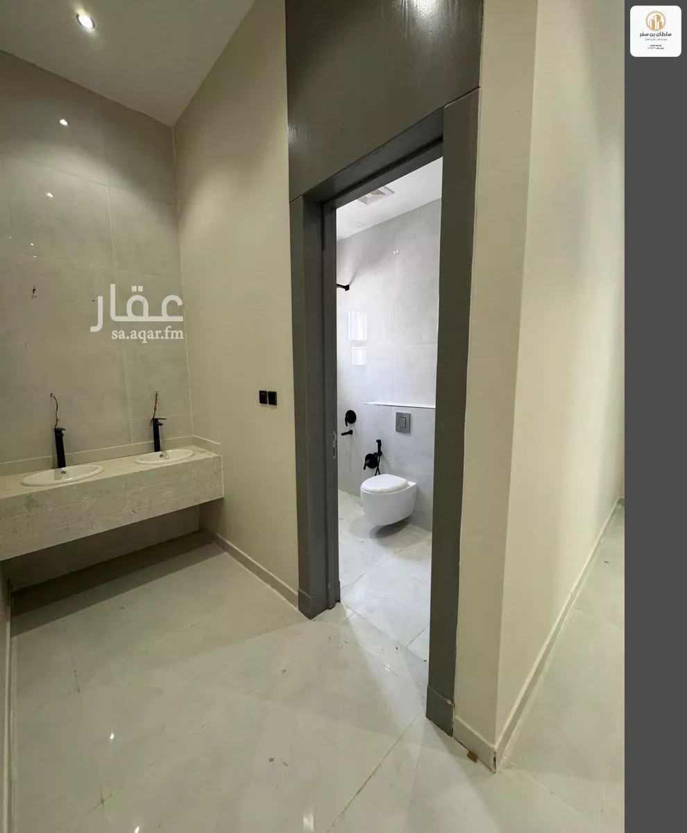 5 bedroom floor in Ash Sharq 5