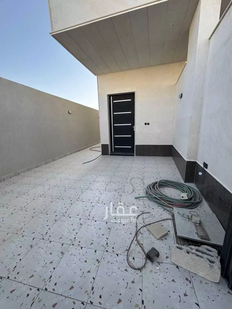 دور 8 غرف في الشرق 4