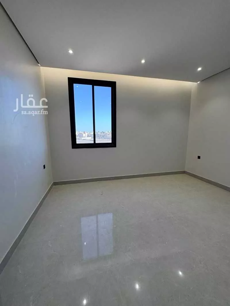 دور 7 غرف في الشرق 1