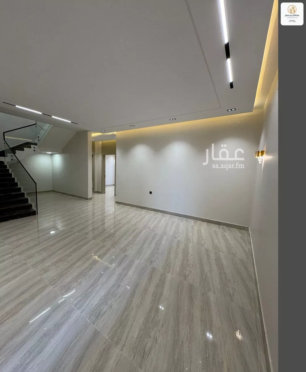 9 bedroom villa in Al Janadriyah 4