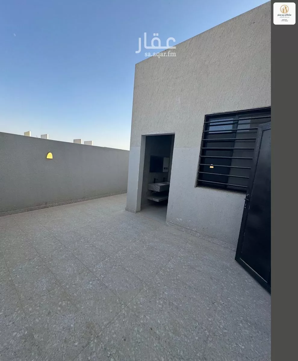 5 bedroom floor in Al Janadriyah 1