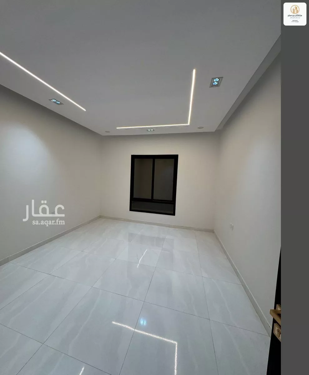 8 bedroom floor in Al Janadriyah 5