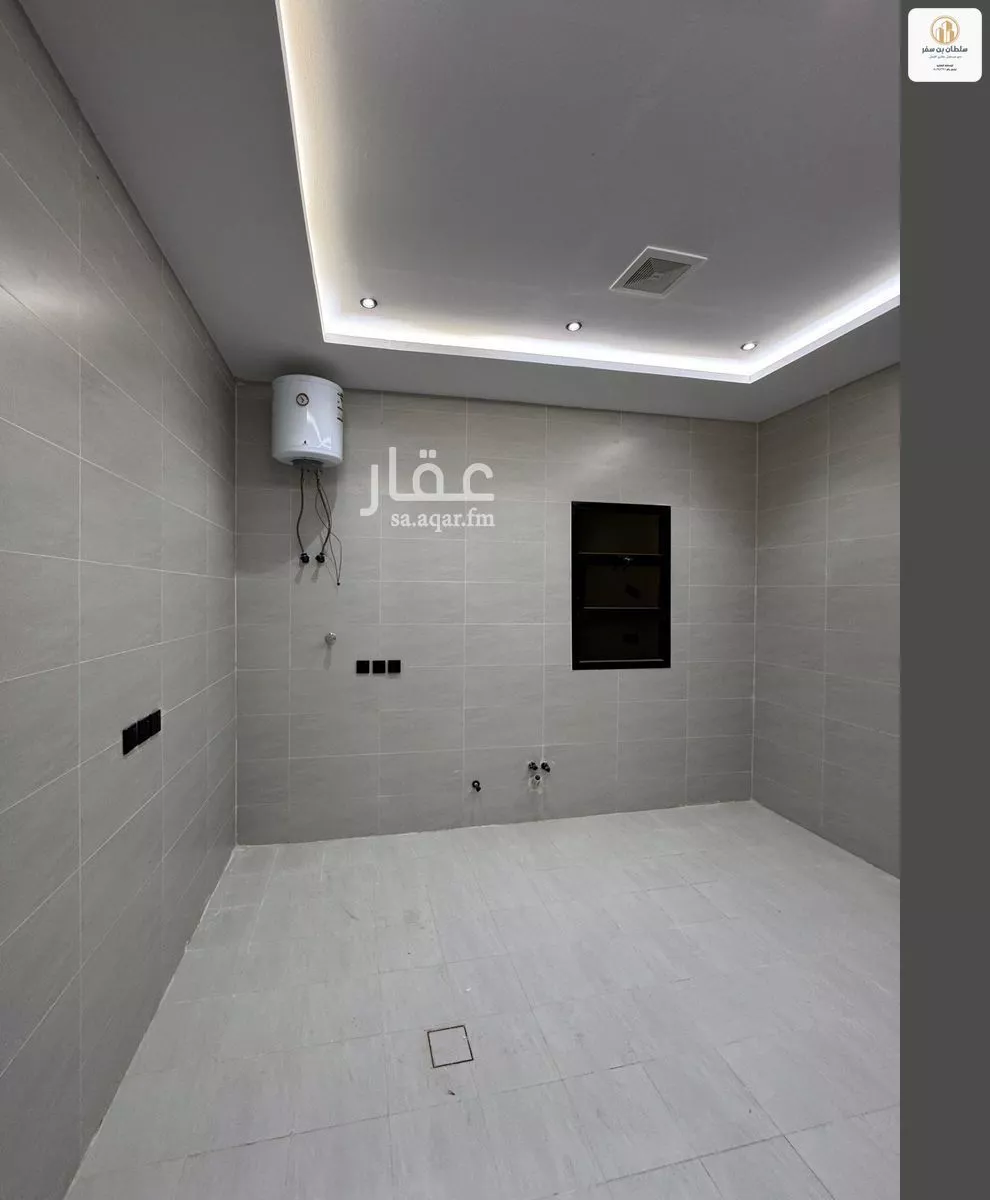 10 bedroom villa in An Nadhim, Riyadh 14