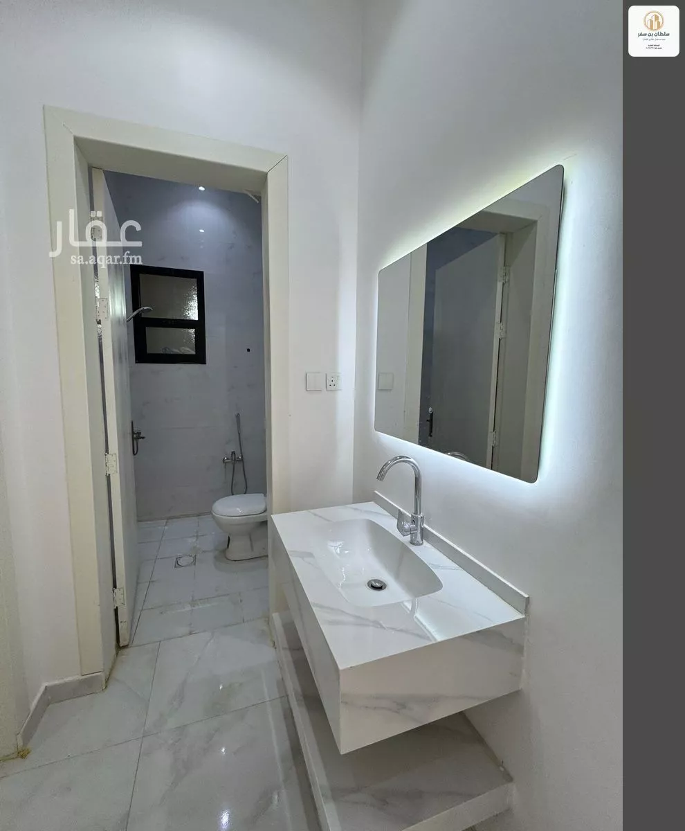 11 bedroom villa in Al Janadriyah, Riyadh 17