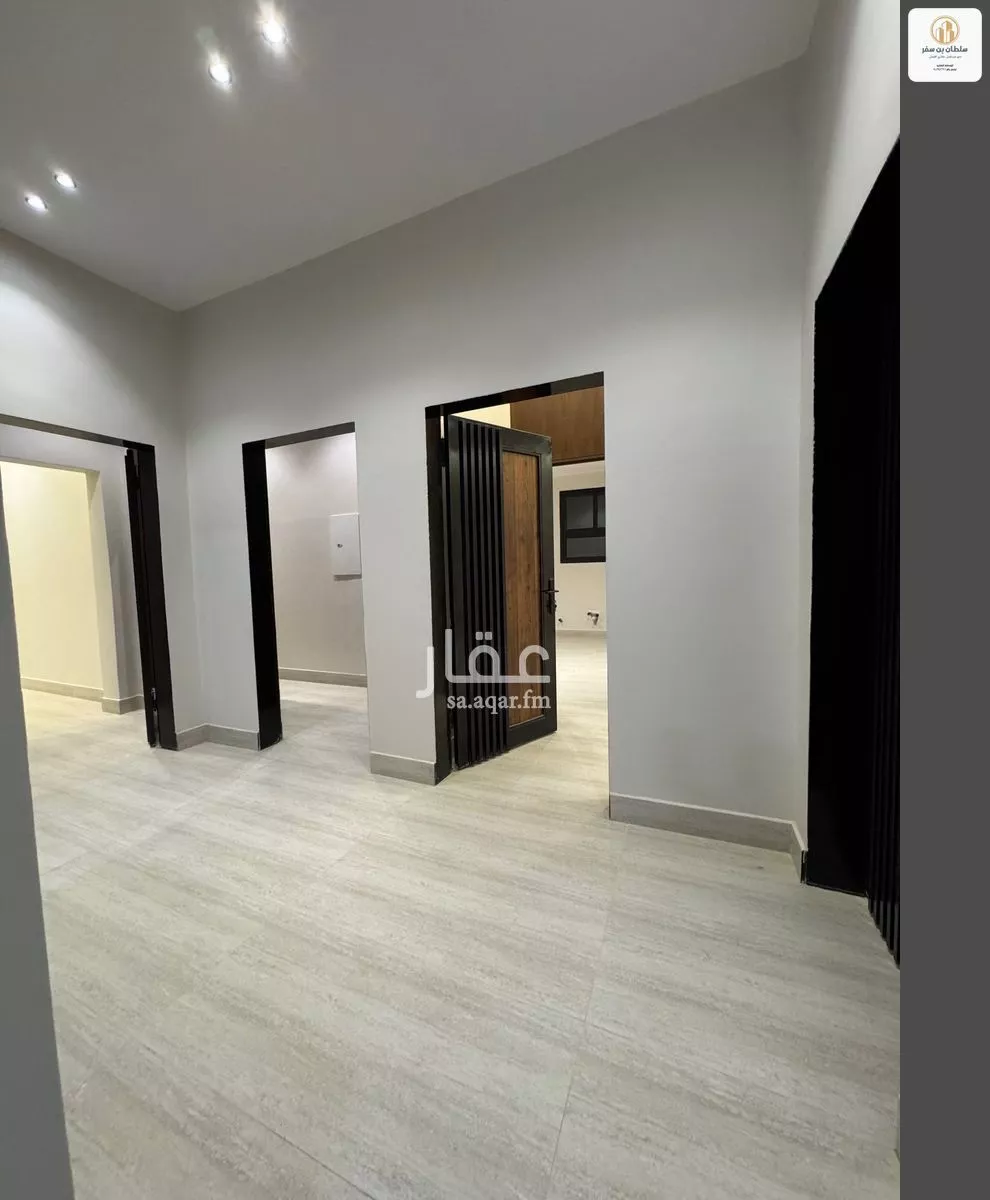 دور 8 غرف في الشرق 1