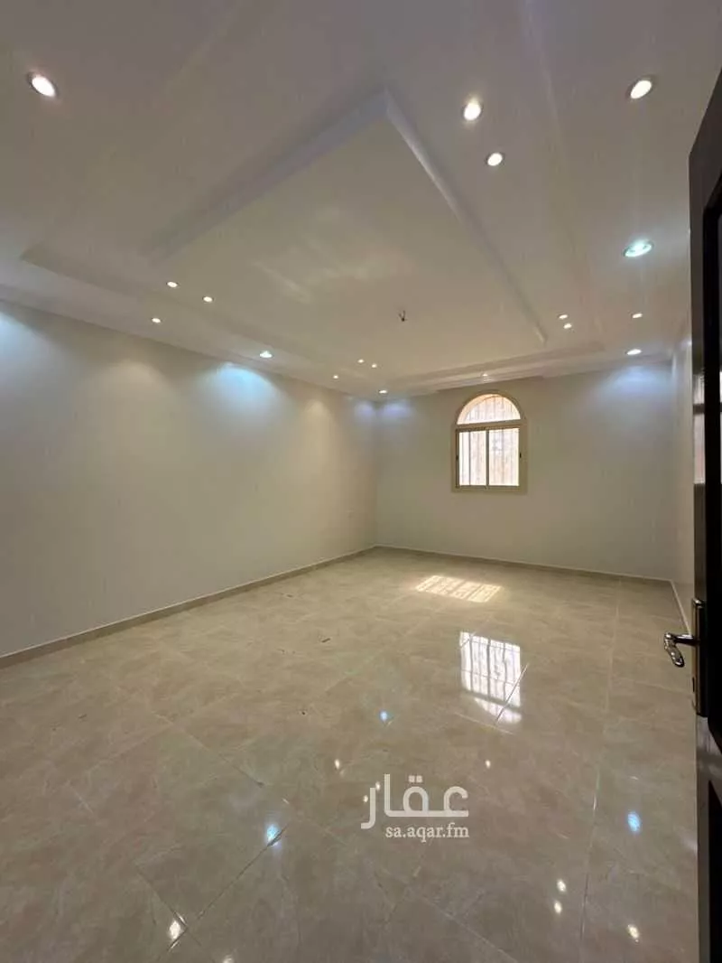 5 bedroom apartment in Al Ranuna, Madinah 8